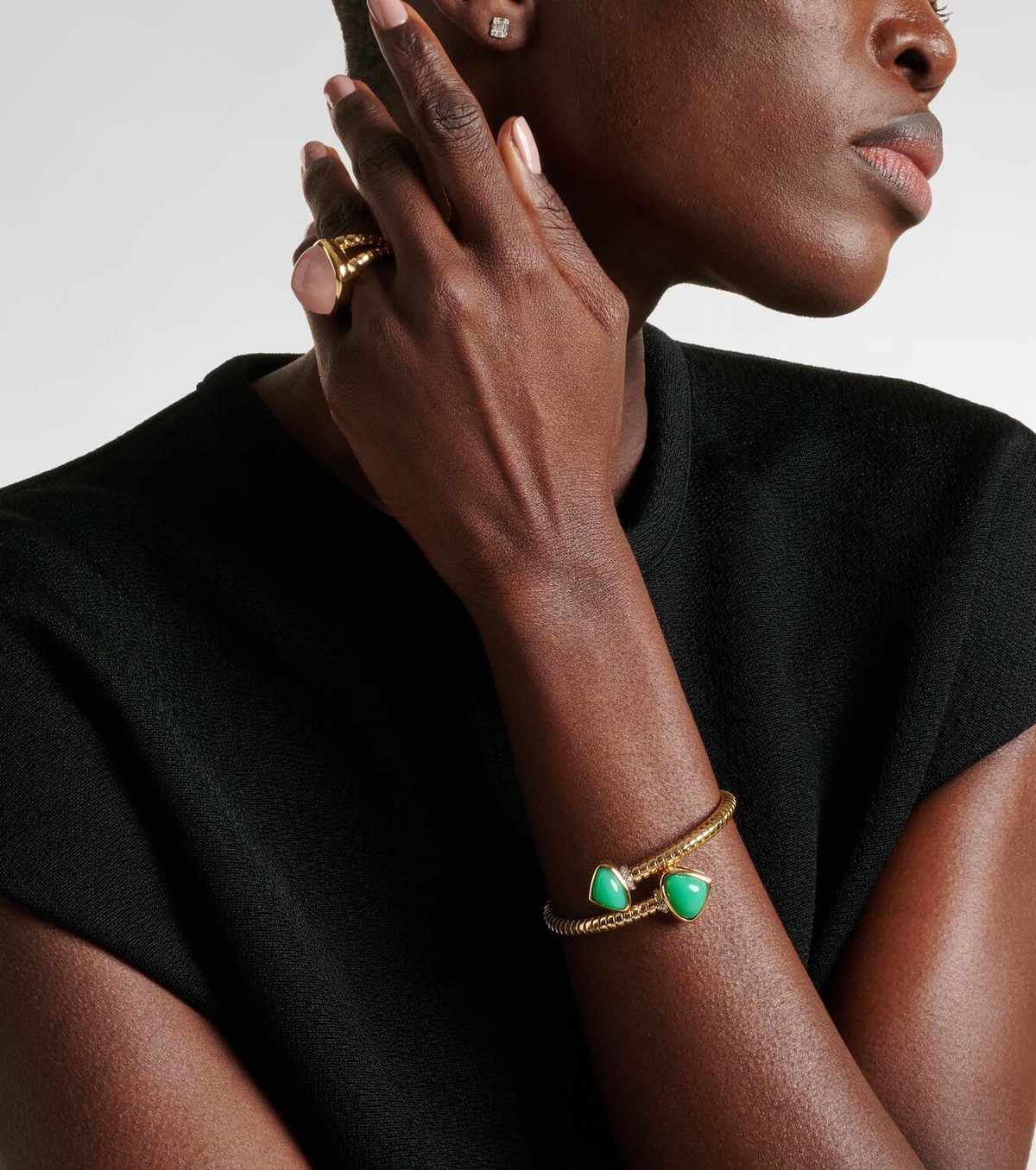 Marina B Trisolina Bypass 18kt gold cuff bracelet with diamonds and chrysoprase