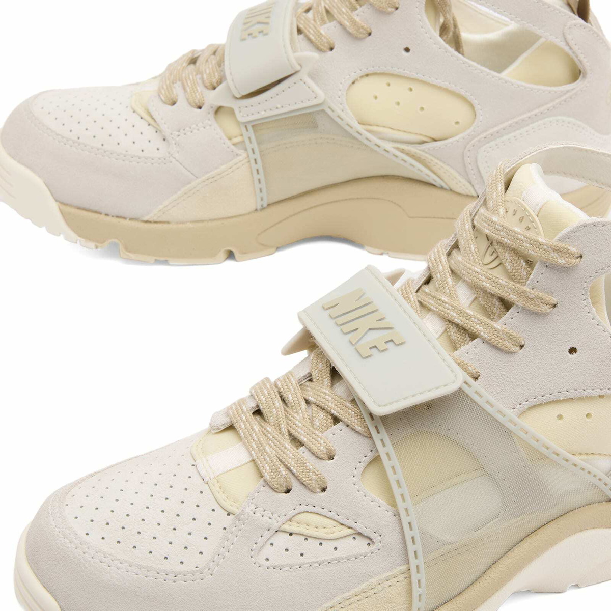 Nike Air Trainer Huarache Sneaker in Sail/Khaki Nike