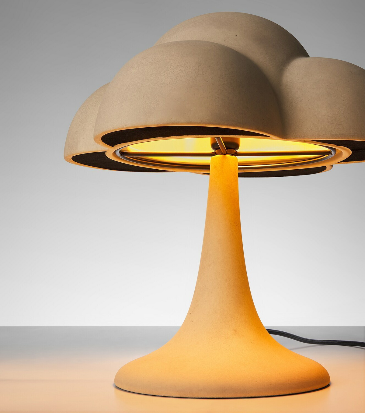 101 Copenhagen Fungus ceramic table lamp