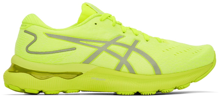 Photo: Asics Yellow Gel-Nimbus 24 Sneakers