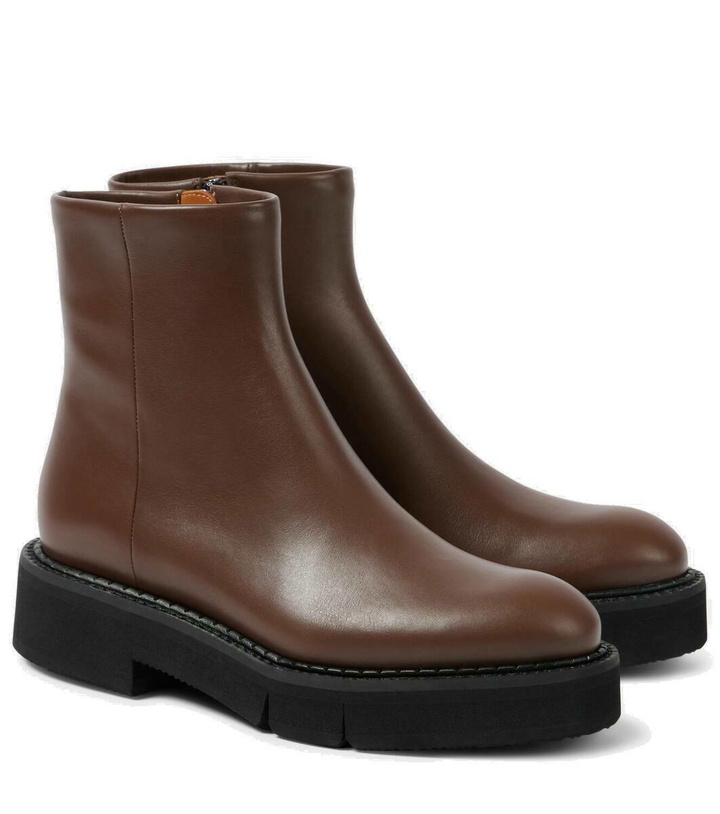 Photo: Clergerie Clover leather Chelsea boots