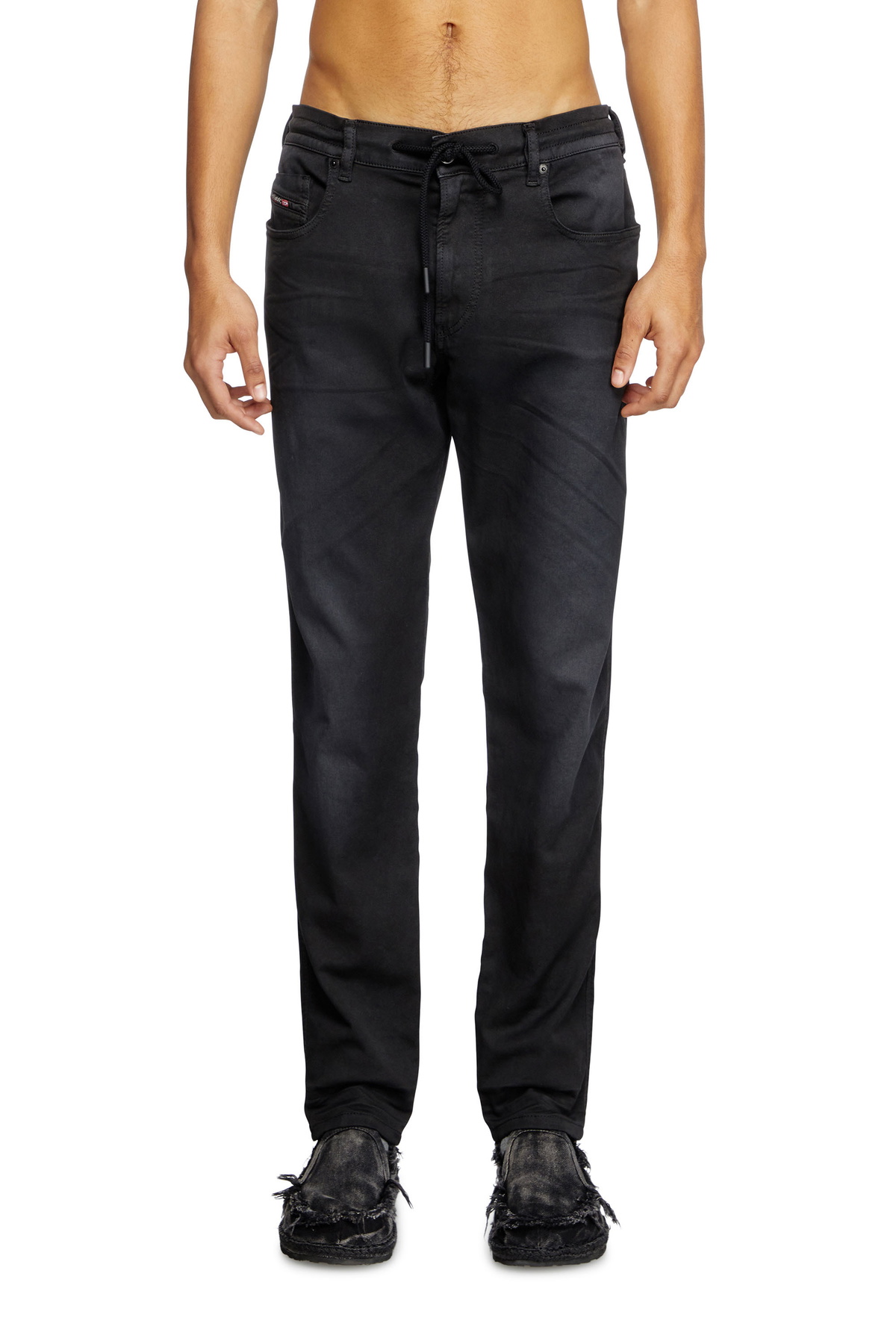 Diesel Slim 2060 D-Strukt Joggjeans - Jeans Mens in Black Diesel