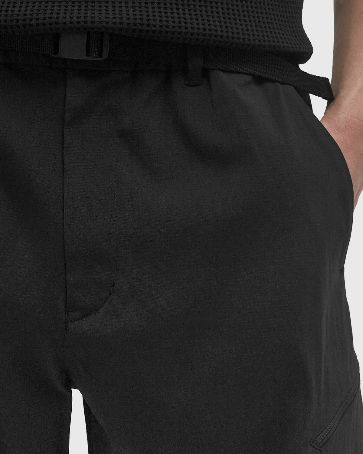Goldwin Nylon Shorts Black Mens Casual Short