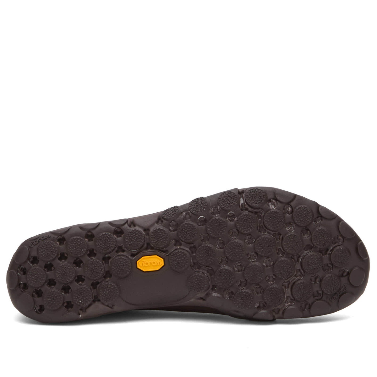 New Balance MT10 Sneaker in Pumpernickel/Black Coffee