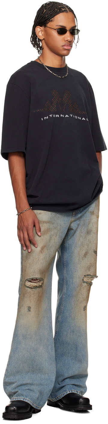 Still Kelly Black SK International T-Shirt