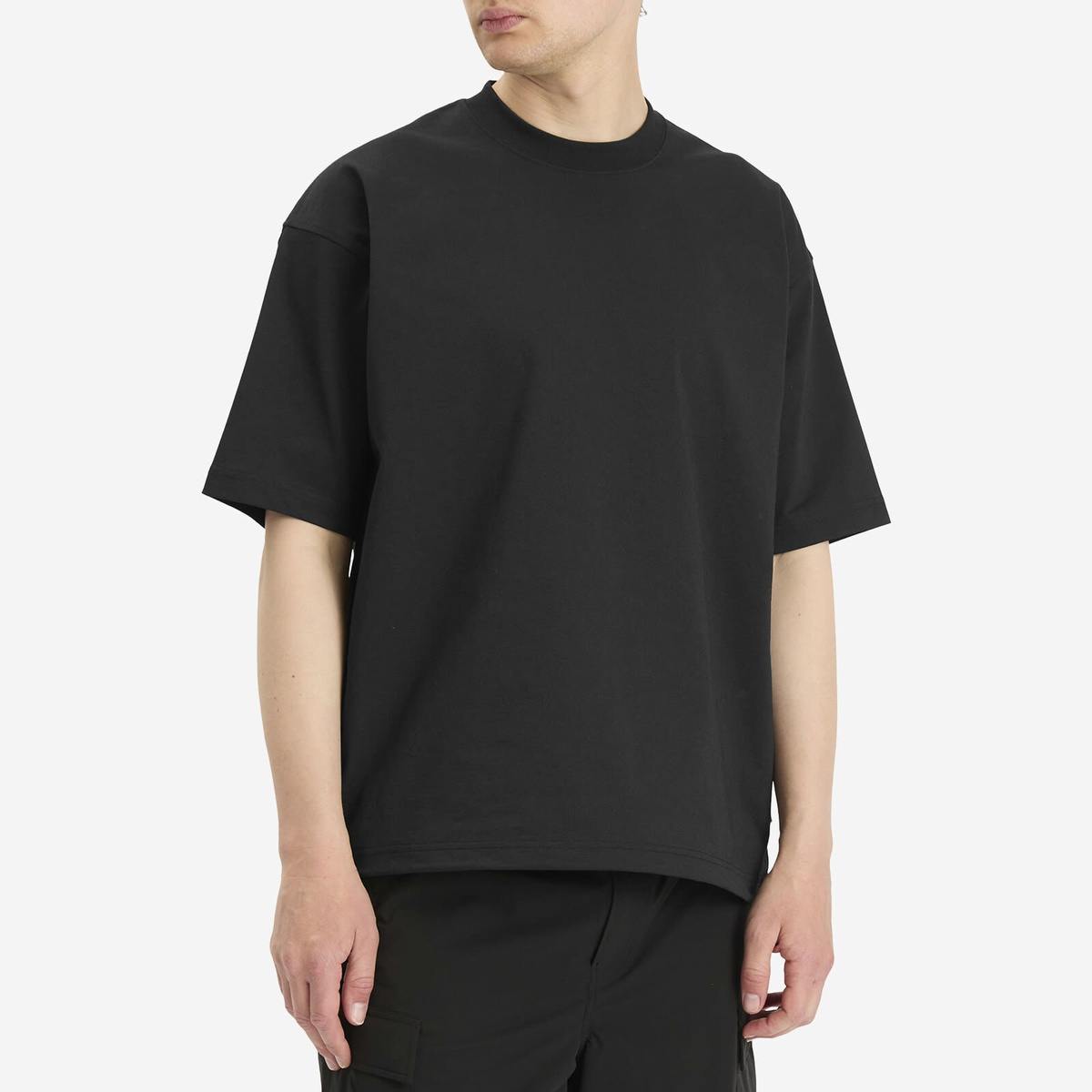 DAIWA Men's Tech Drawstring T-Shirt in Black