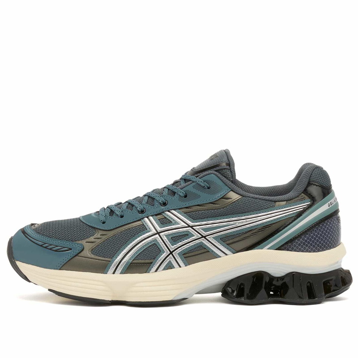 Photo: Asics GEL-Kinetic Fluent Sneaker in Carrier Grey/Pure Silver