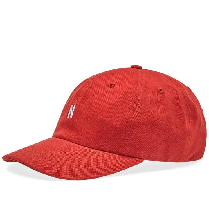 Photo: Norse Projects Twill Sport Cap Askja Red