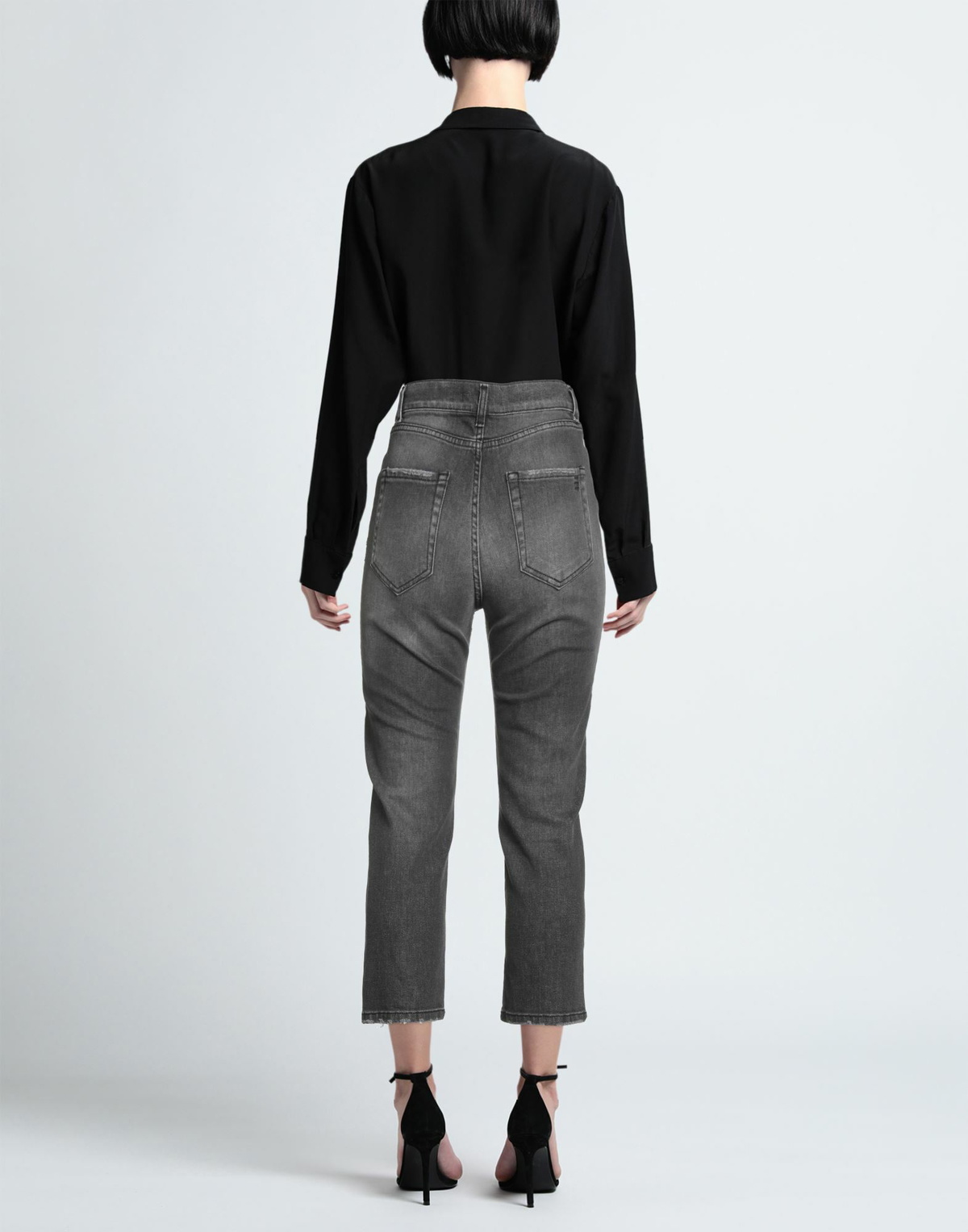 Skills & Genes Womens Jeans in Black
