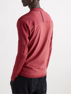 Nike Running - Element Run Division Dri-FIT Zip-Up Top - Red
