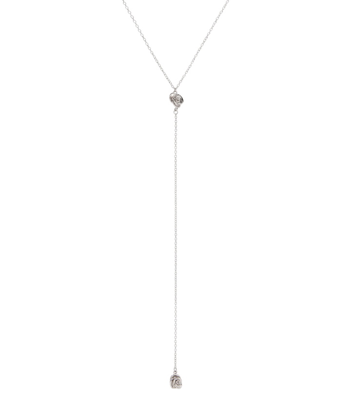 Photo: Magda Butrym Floral pendant necklace