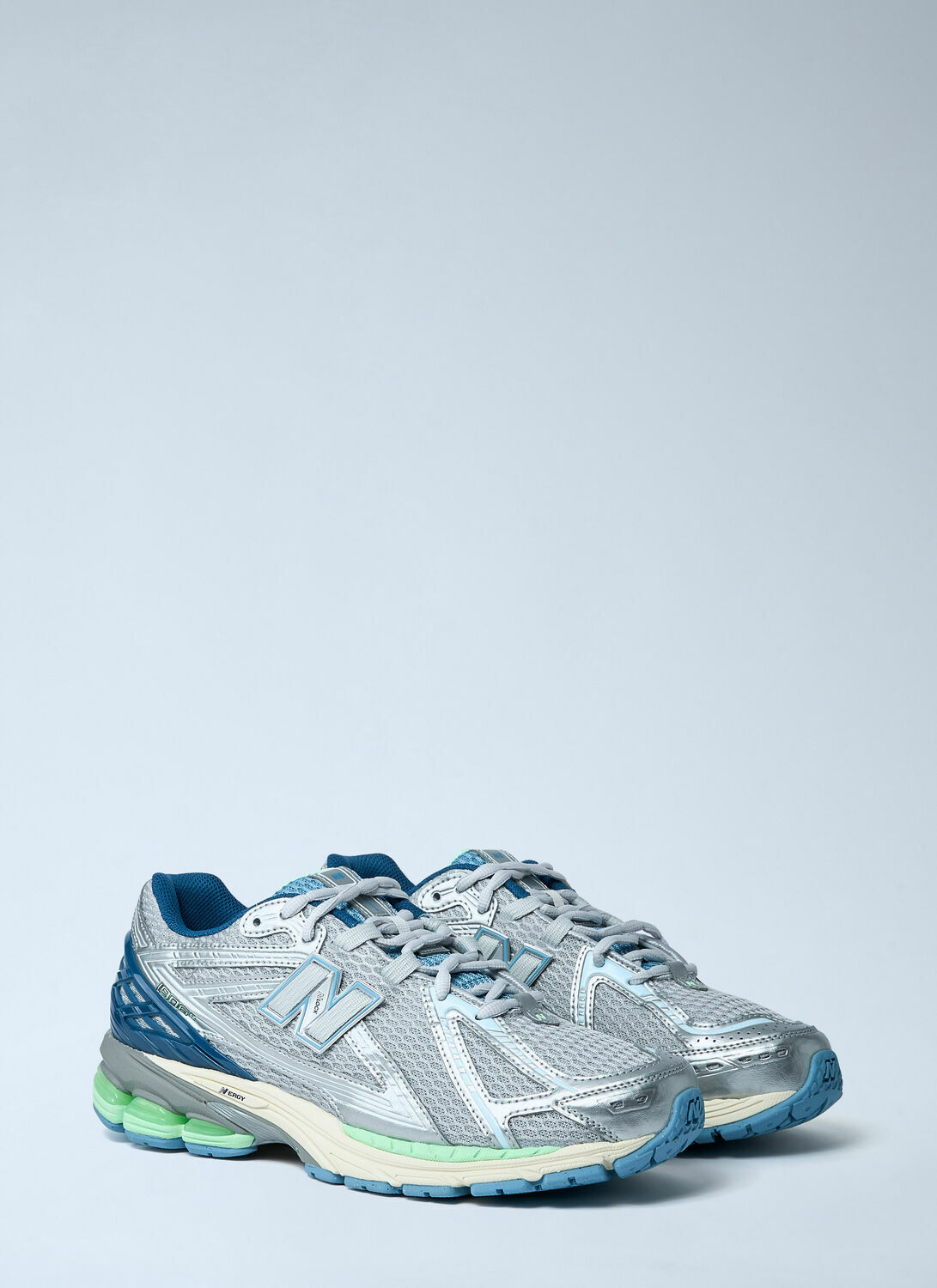New Balance 1906R Sneakers