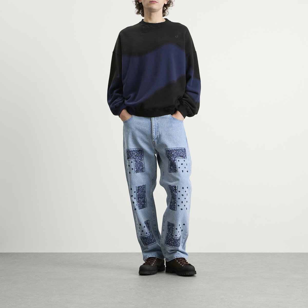 NOMARHYTHM TEXTILE Men's Hand Dye Twist Sweatshirt in Navy X Black
