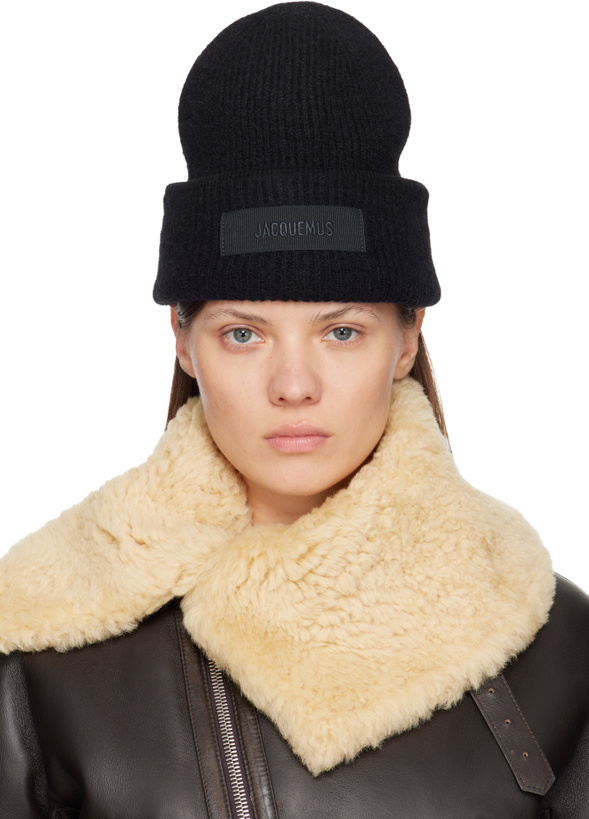 Photo: JACQUEMUS Black La Croisière 'The Gros Grain' Beanie