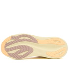 Asics Running GEL-NIMBUS 27 in White/Fawn