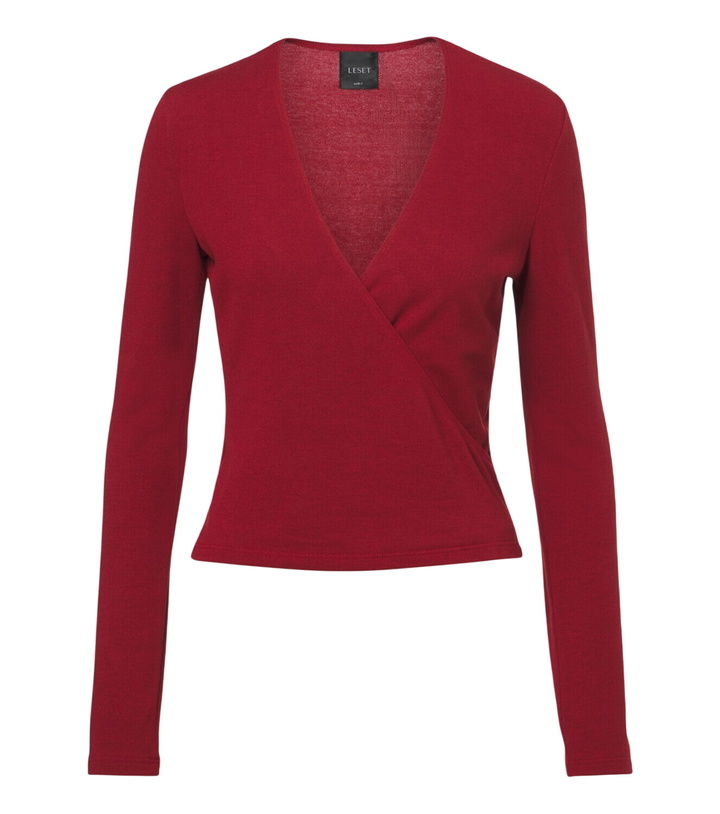 Photo: Leset Lauren jersey wrap top