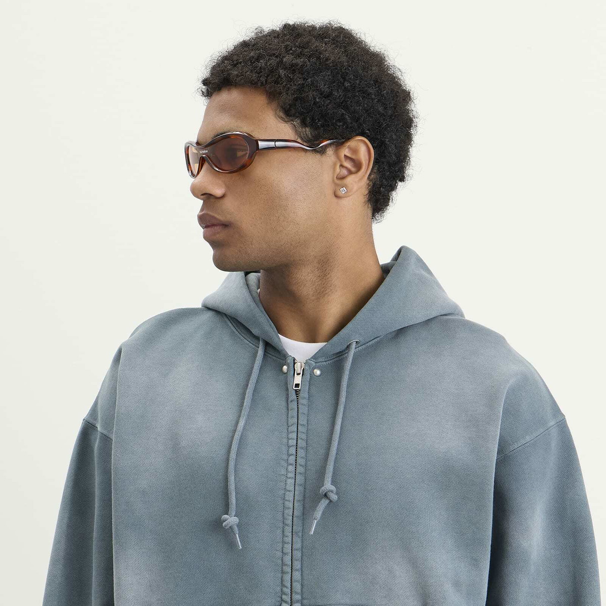 Le Specs x No Problemo Vortex Deux Sunglasses in Tortoiseshell/Mustard Mono 