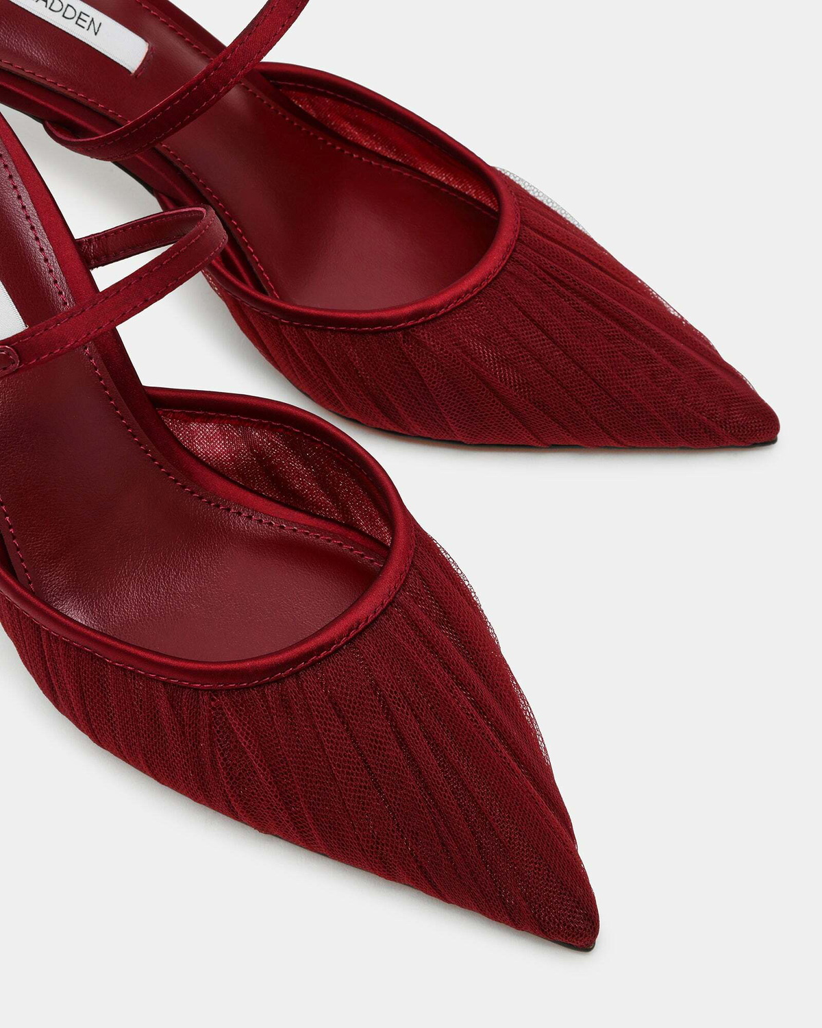 Steve Madden Ava Heels in Burgundy