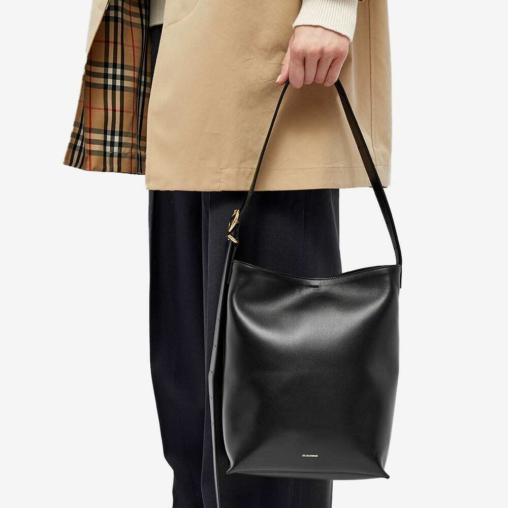 Jil Sander Women's Cannolo Tote Bag in Black Jil Sander