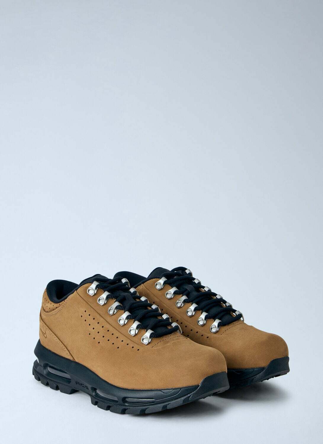 Nike Air Max Goadome Low Sneakers