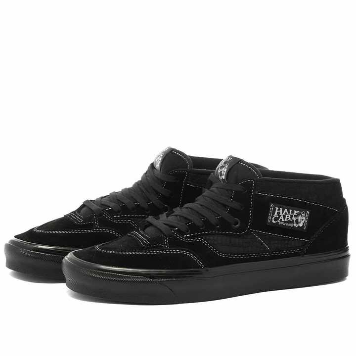 Photo: Vans Men's UA Half Cab 33 DX Sneakers in Black