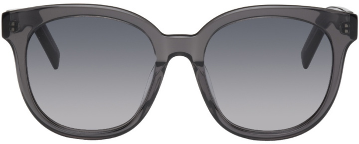 Photo: Kenzo Black Round Sunglasses