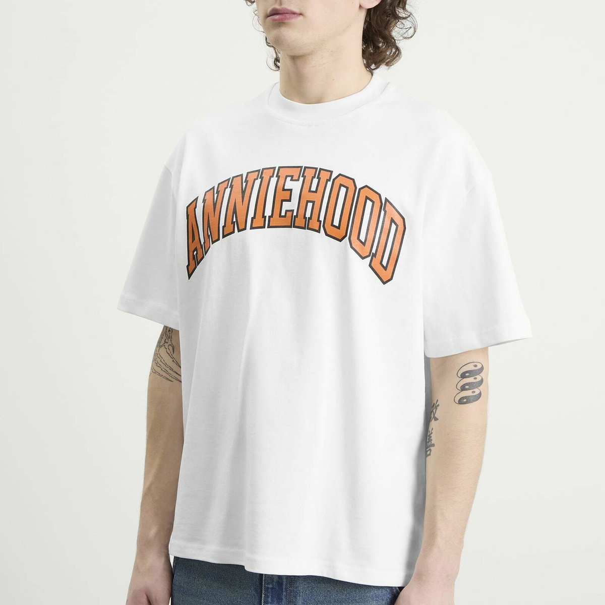 ANNIE HOOD Men's College Arch T-Shirt in White