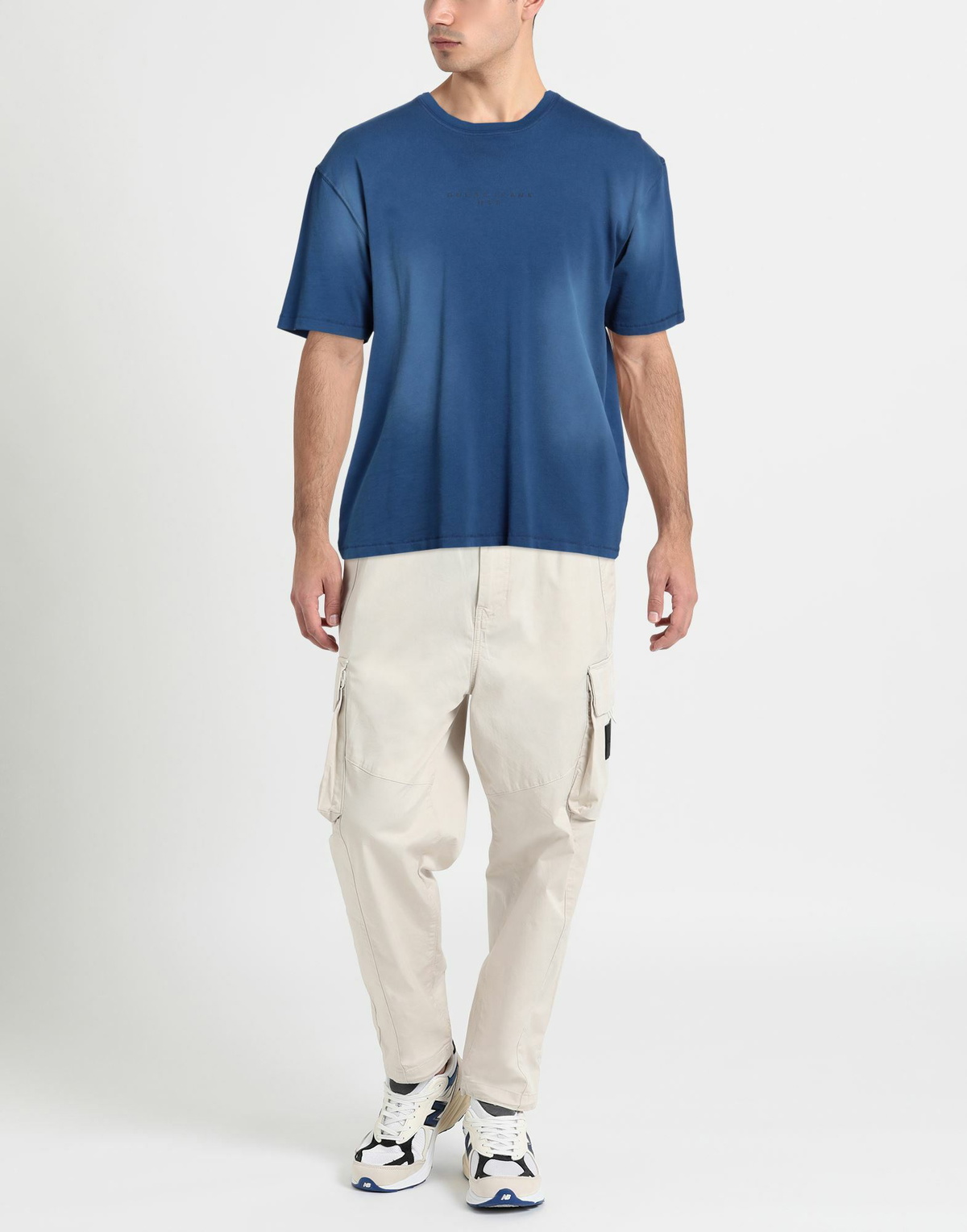 Guess Mens T-shirt in Blue