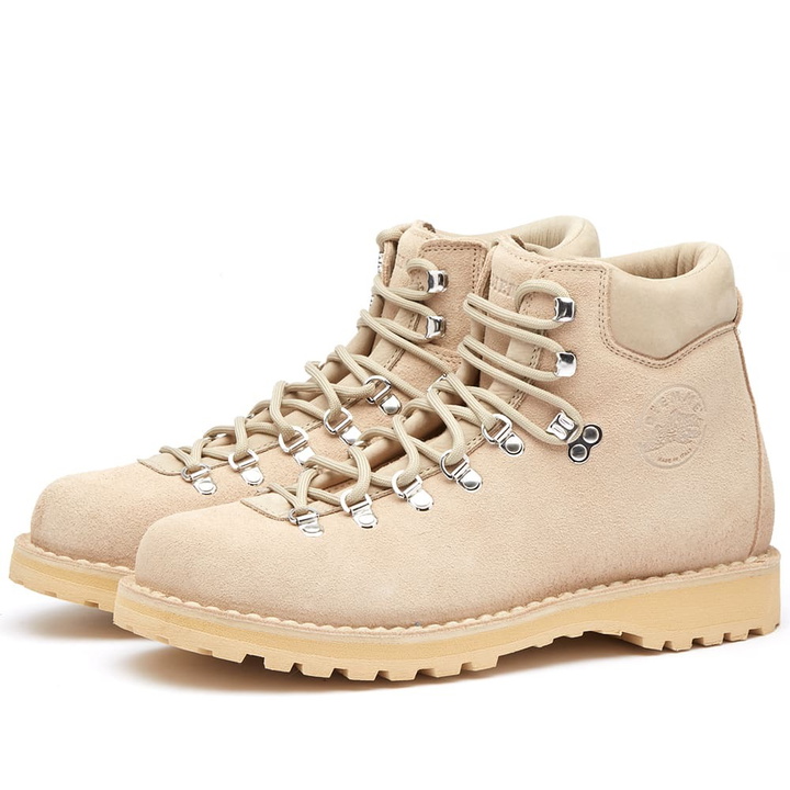 Photo: Diemme Men's Roccia Vet Boot in Sand Suede