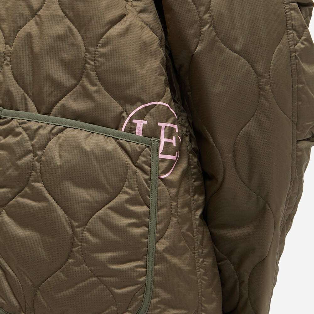 Uniform Experiment Men's Oversized Quilted Jacket in Khaki