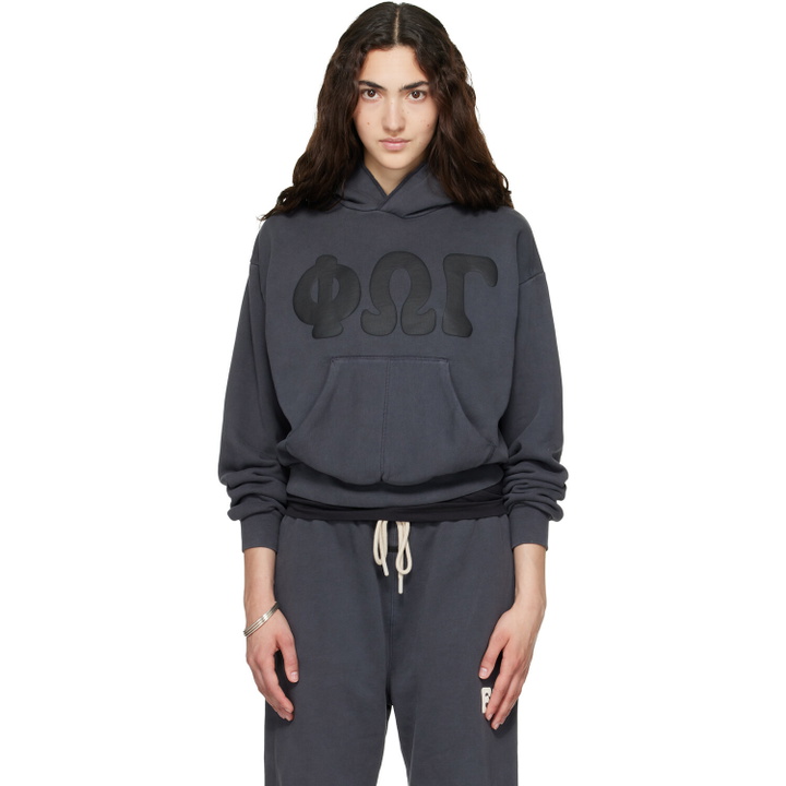 Photo: Fear of God ESSENTIALS Gray 90s Fleece Hoodie