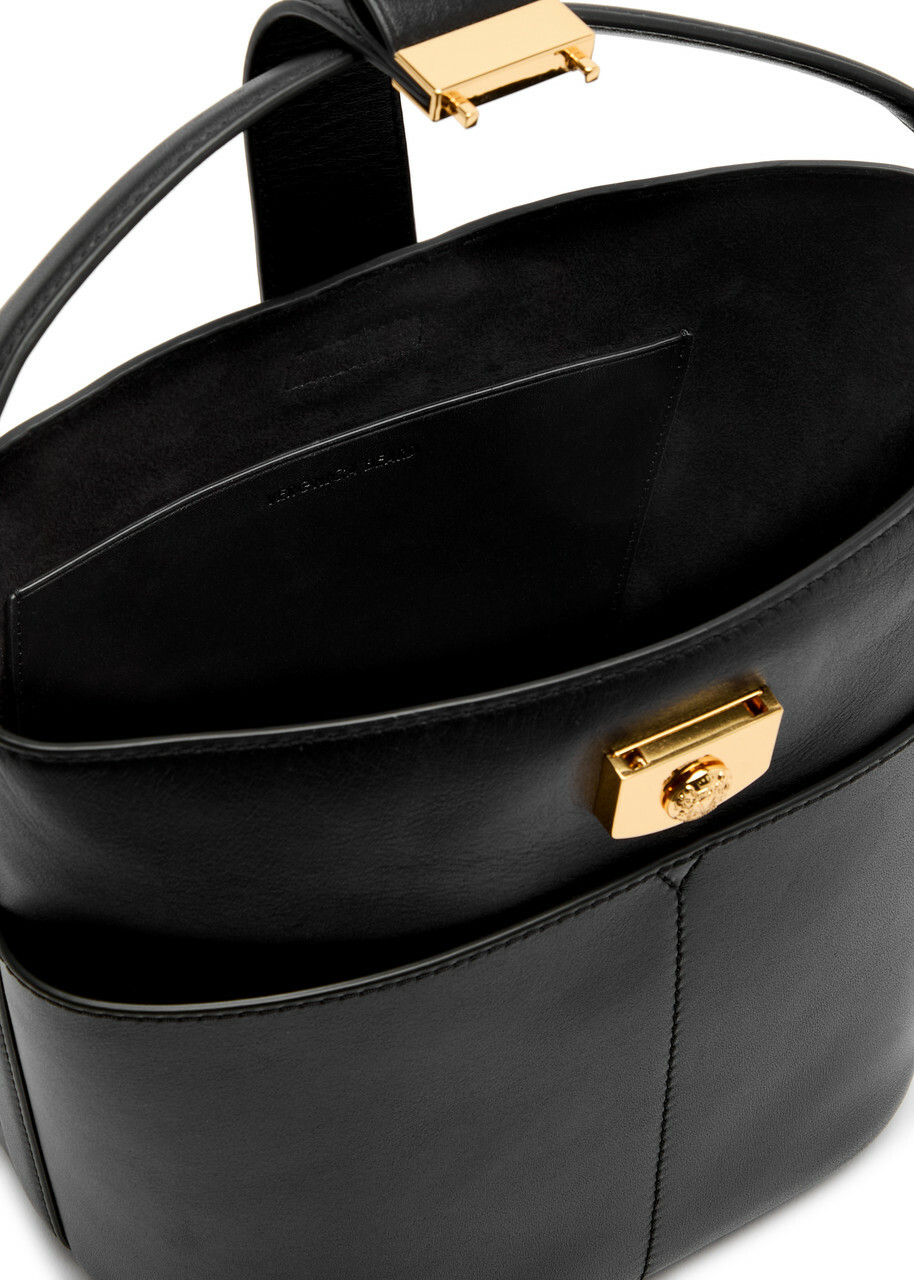 Veronica Beard Crest Small Leather Bucket bag - Black - One Size