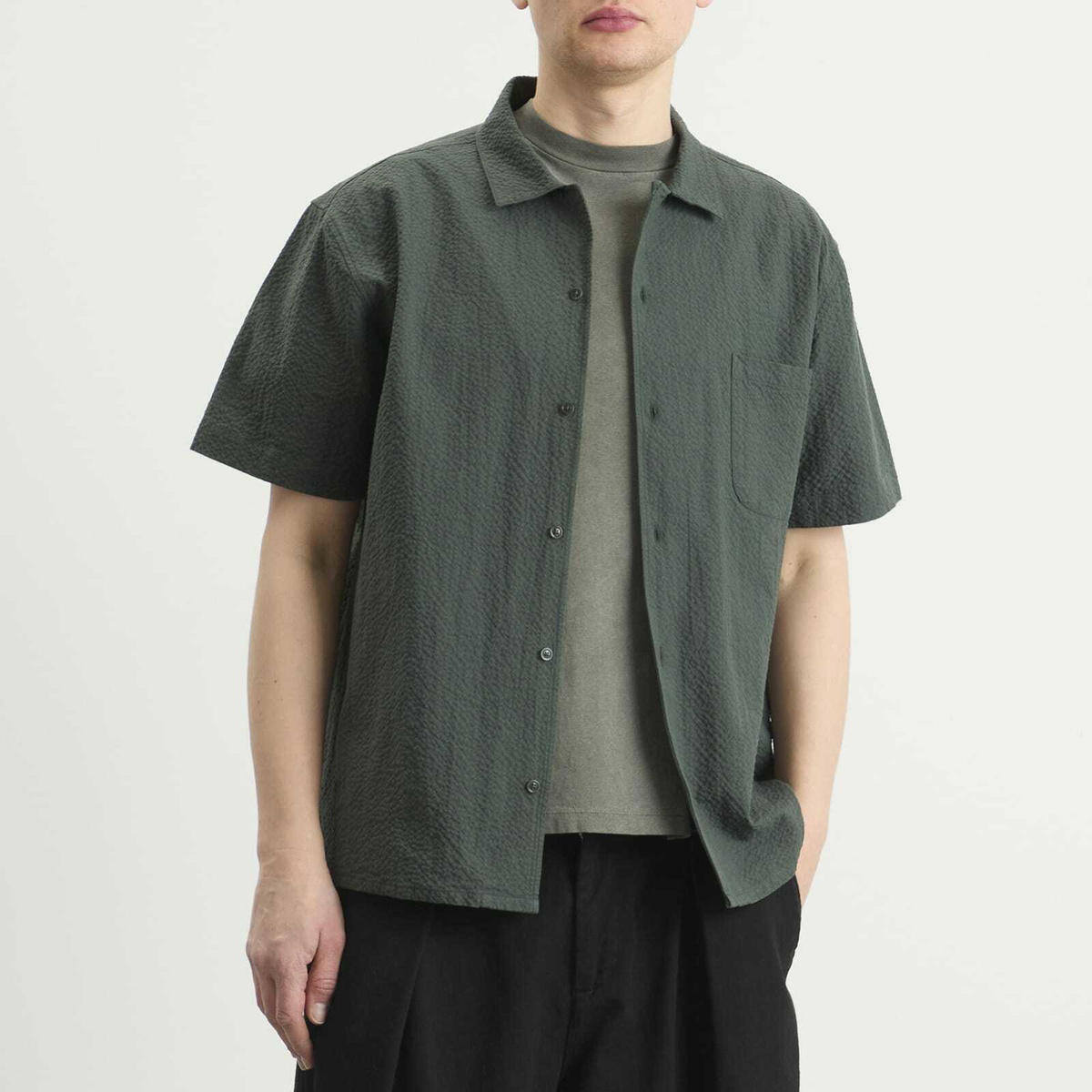 YMC Men's Organic Seersucker Malick Shirt in Dark Green