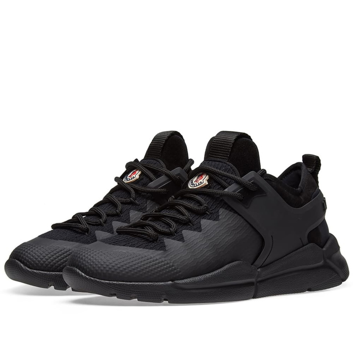 Photo: Moncler Sportif Runner Black