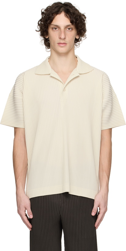 Photo: HOMME PLISSÉ ISSEY MIYAKE Off-White Monthly Color May Polo
