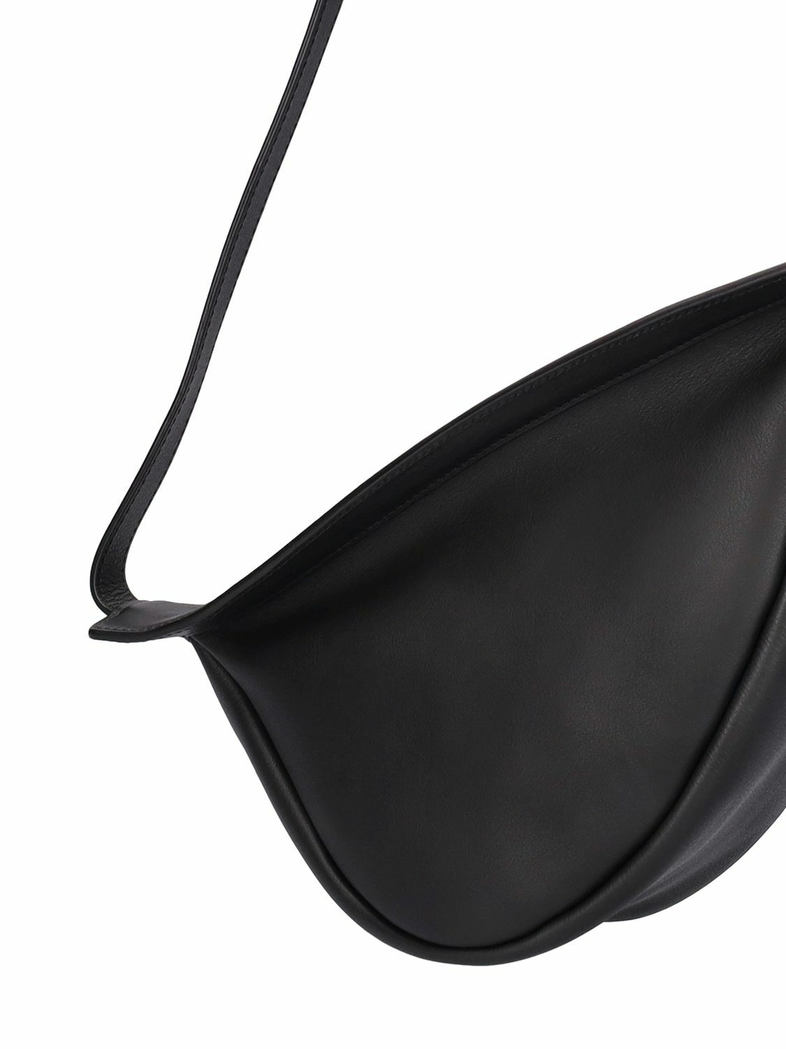 THE ROW / スモール Slouchy Banana バッグ レザー The Row Small Slouchy Banana Bag in Leather – Kinship JP