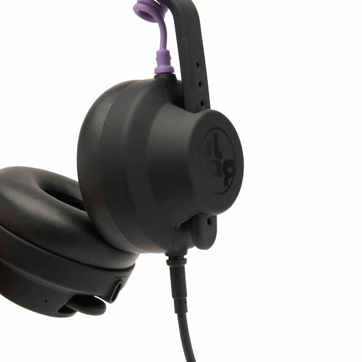 AIAIAI TMA-2 DJ Victory Lap Edition Wireless Headphones in Black 