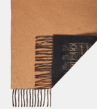 Balenciaga Balenciaga Garde-Robe cashmere and wool scarf