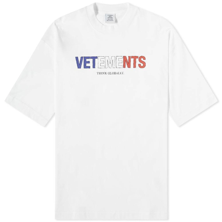 Photo: VETEMENTS France Logo Oversized Tee