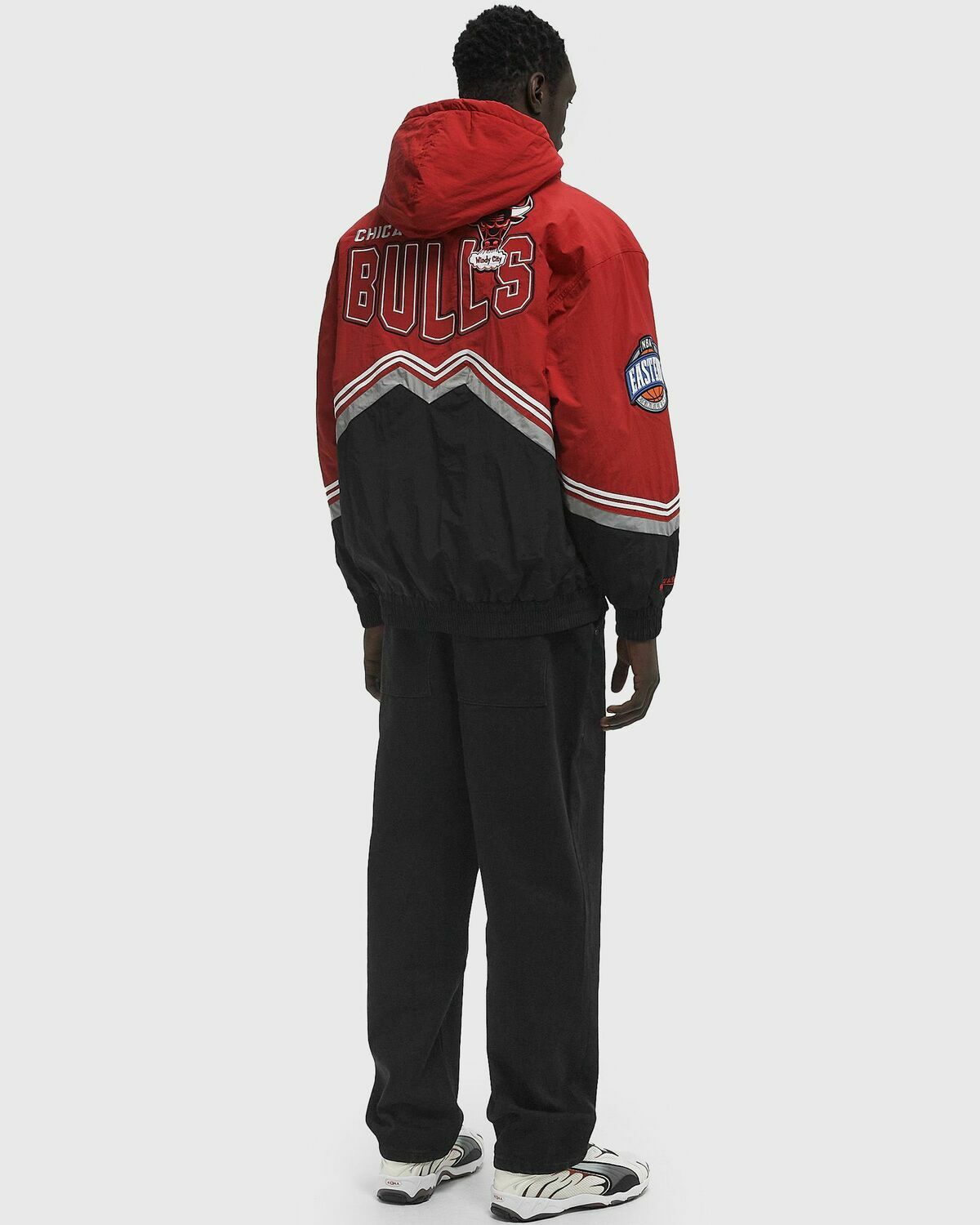 Mitchell & Ness NBA THROW IT BACK RETRO JACKET VINTAGE LOGO CHICAGO BULLS Black Mens College Jackets/Team Jacket