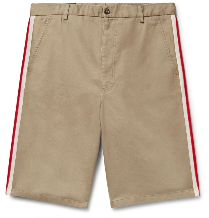 Photo: Gucci - Webbing-Trimmed Cotton-Twill Bermuda Shorts - Men - Beige