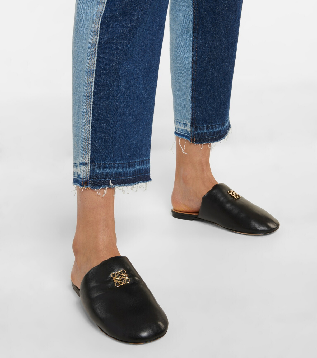 Loewe - Anagram leather slippers Loewe