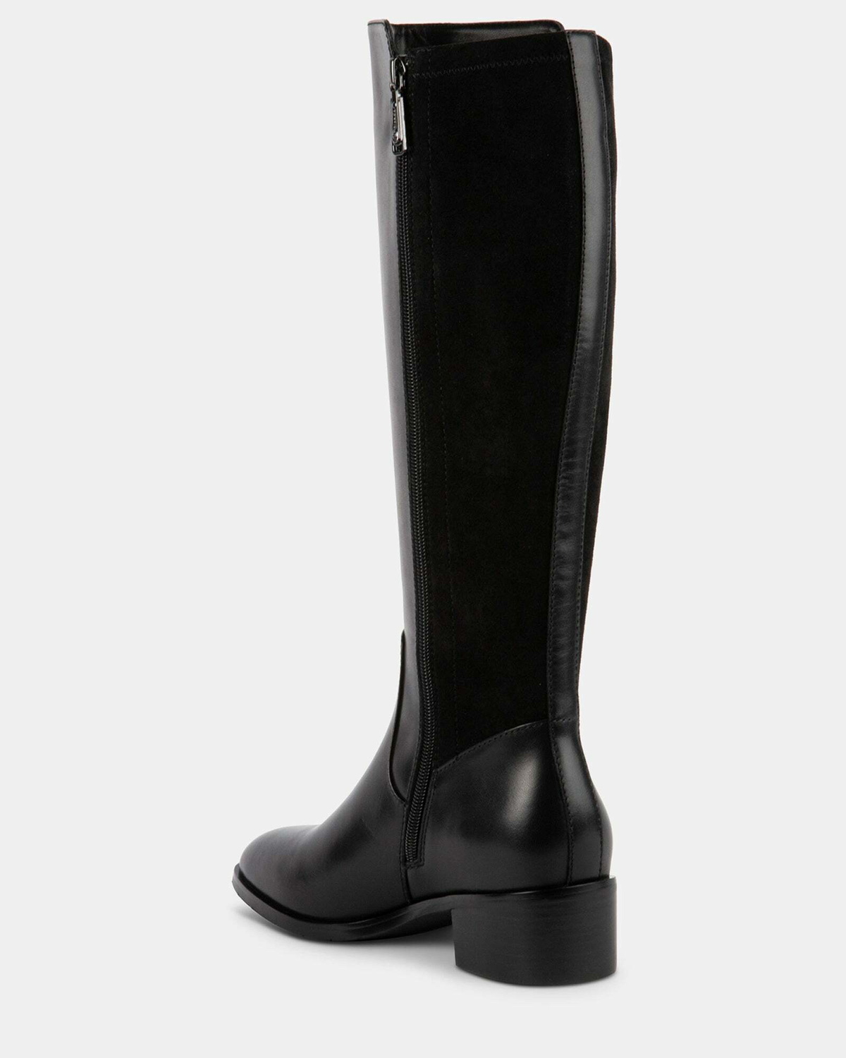 Steve Madden Serenaaa Boots in Black