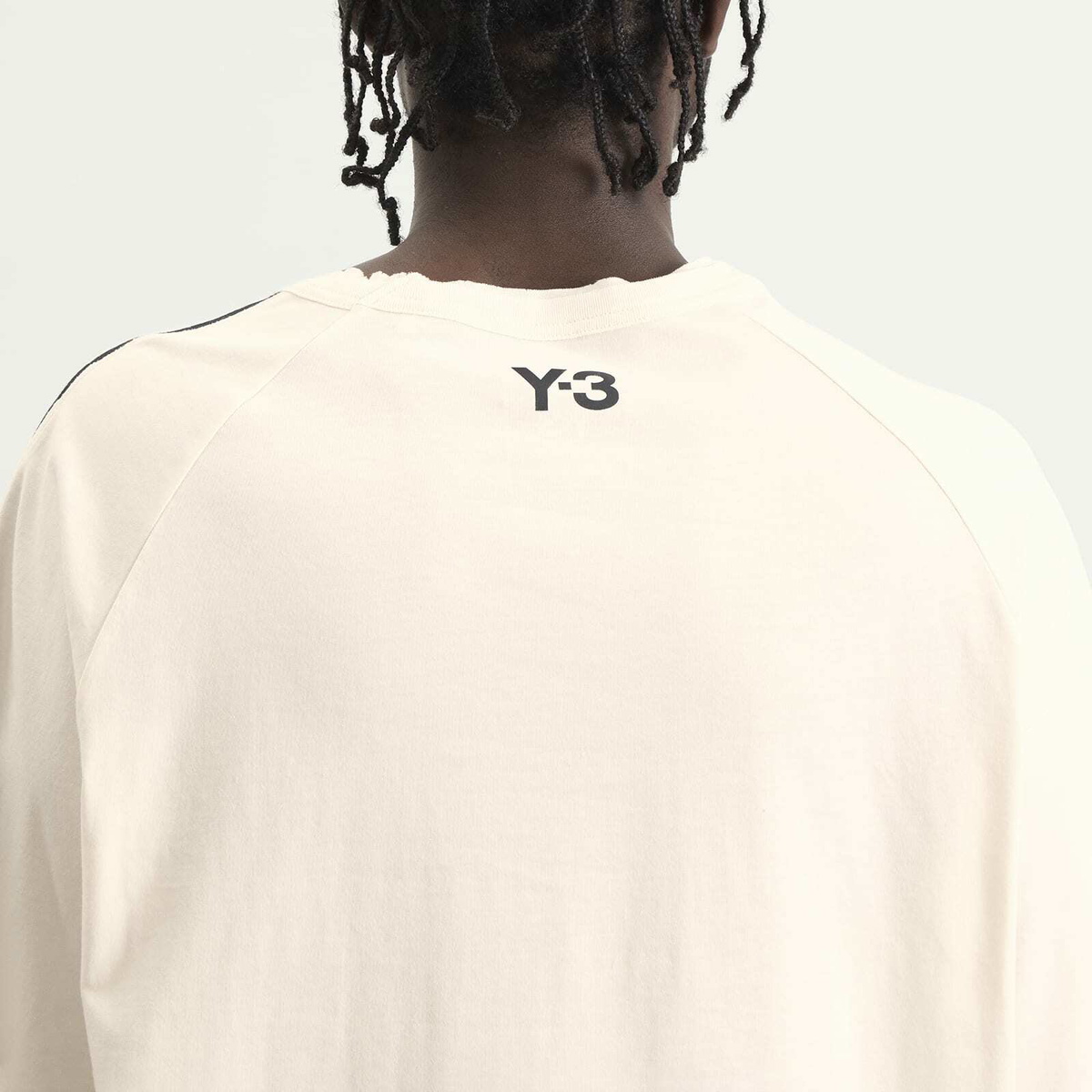 Y-3 Men's Distressed Short Sleeve T-Shirt in Beige