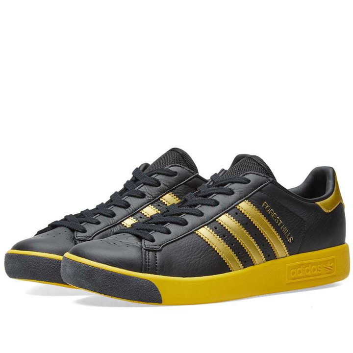 Photo: Adidas Forest Hills Black