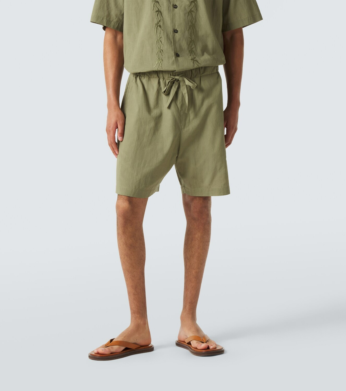 Commas Mid-rise shorts