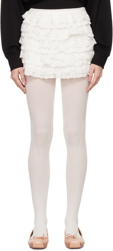 Photo: Yuhan Wang White Lace Trimmed Miniskirt