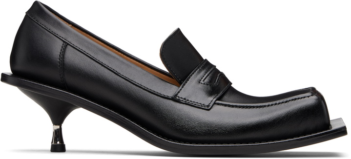 Photo: FIDAN NOVRUZOVA Black Barry Kitten Loafer Heels