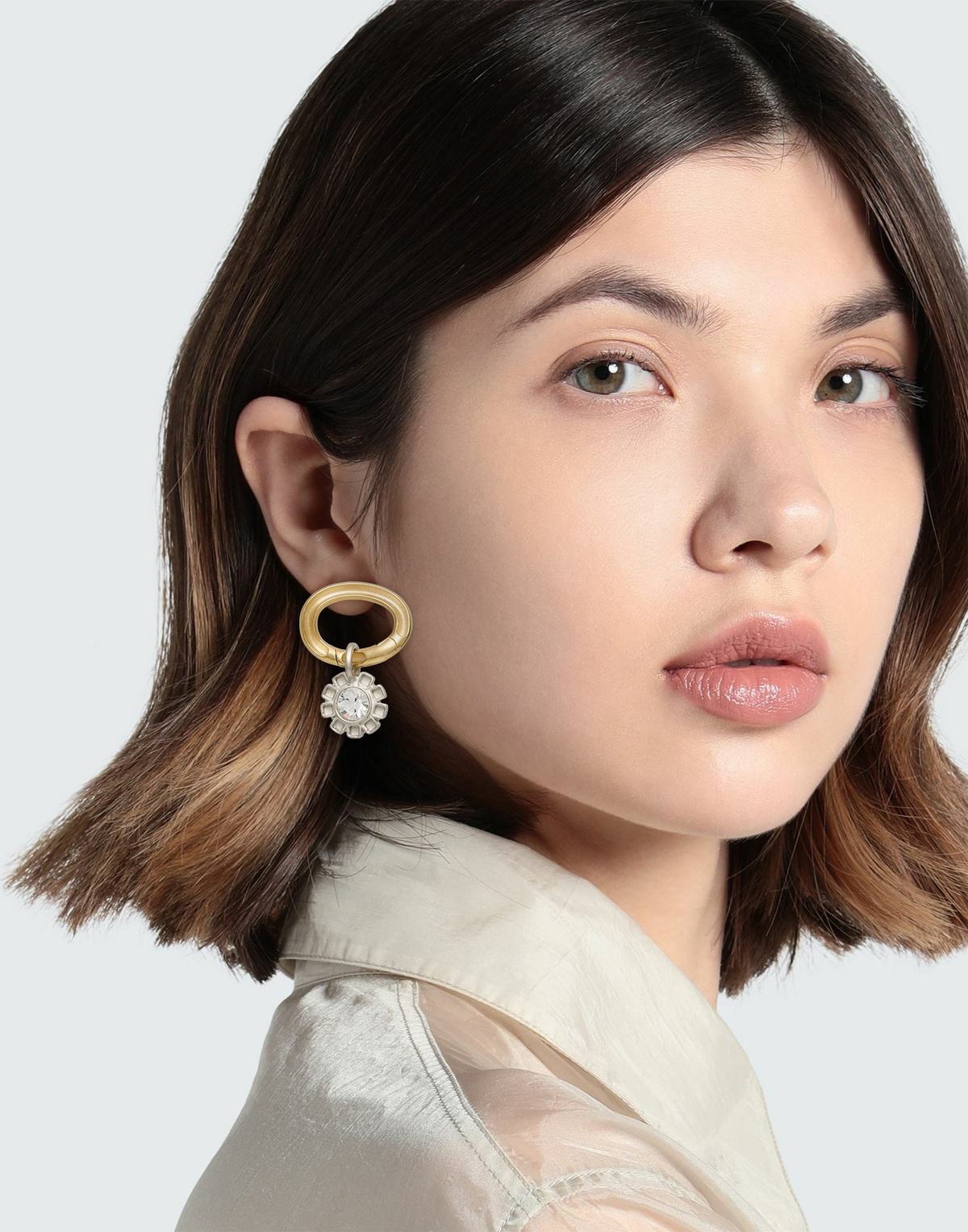 Maison Margiela Womens Single Earring in Gold