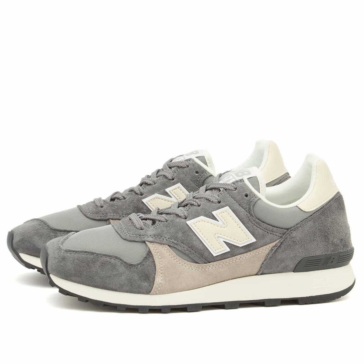 New Balance 475 Sneaker in Castlerock
